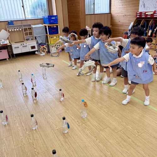 お子様の活動の様子を写真でご紹介