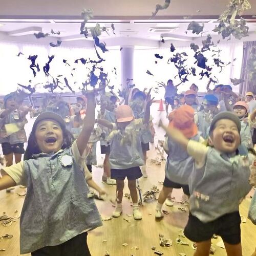 お子様の活動の様子を写真でご紹介