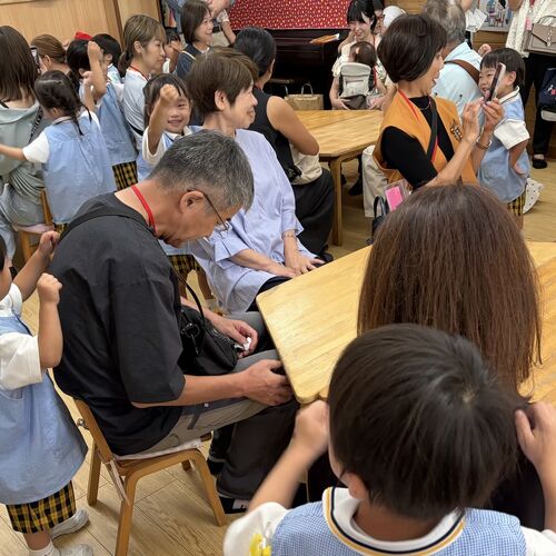 お子様の活動の様子を写真でご紹介