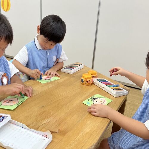 お子様の活動の様子を写真でご紹介